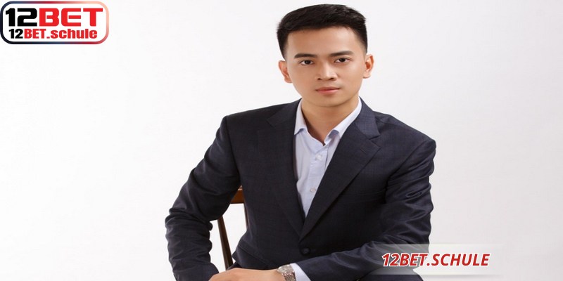Quang Vinh – Lãnh Đạo Tài Ba Đưa 12BET Vươn Tầm Xa 6 Chiến lược 5 năm tới được CEO Quang Vinh trình bày đầy sức thuyết phục