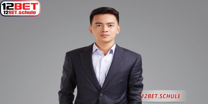 Quang Vinh – Lãnh Đạo Tài Ba Đưa 12BET Vươn Tầm Xa 5 Quang Vinh đã đưa 12BET vượt qua những cuộc khủng hoảng kinh tế toàn cầu